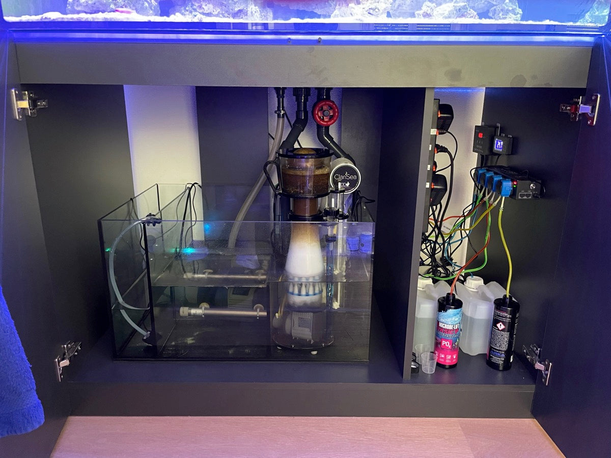 D-D AQUA-Pro Reef 1200 Black Gloss 120x60x56cm Aquariumsystem mit Holzschrank