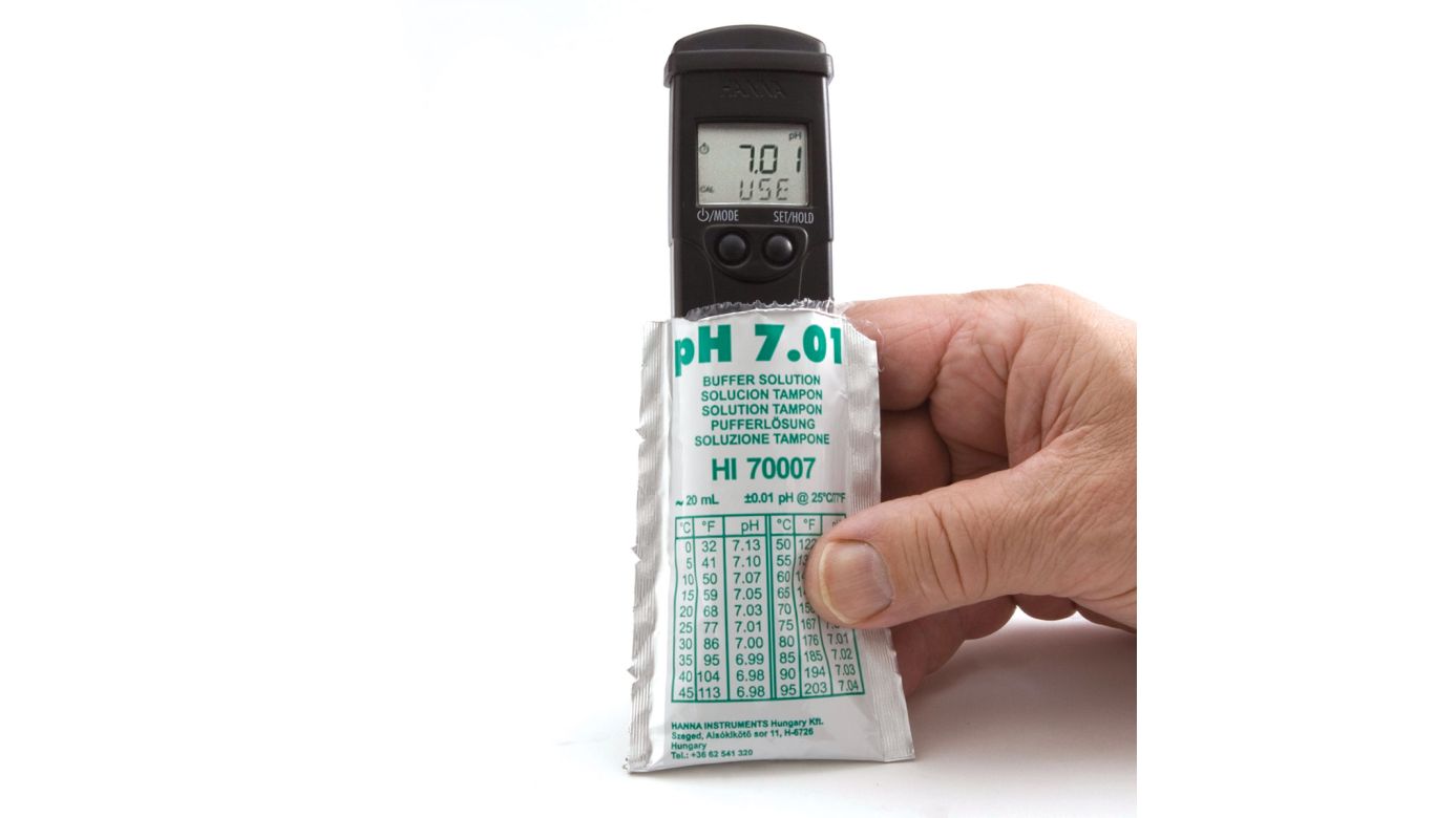 Hanna HI98129 COMBO Tester für pH/EC/TDS/C° bis 3999 µS, wasserdicht