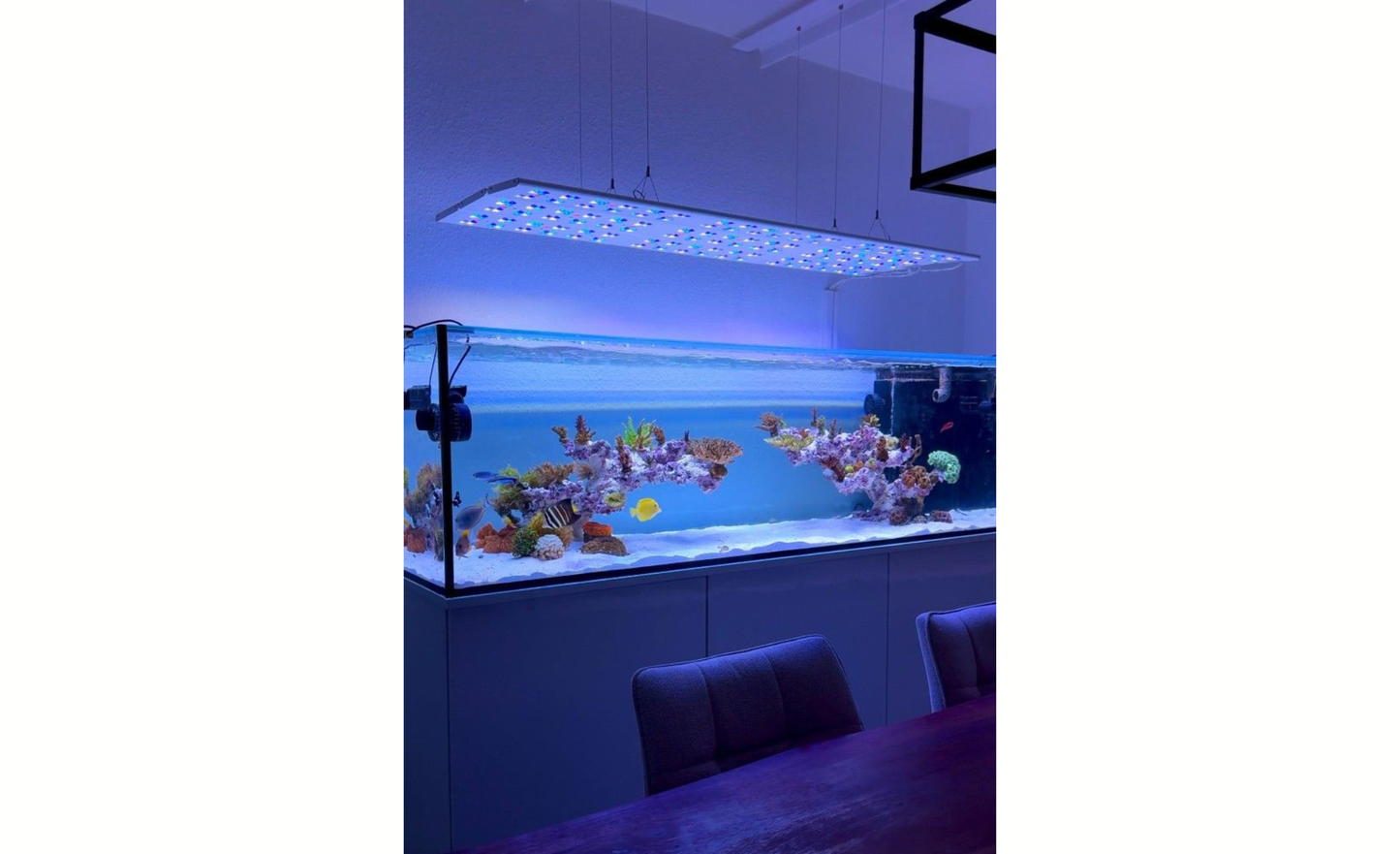 ATI Straton Flex G2 102 LED weiß (für Aquarienlängen 90-120cm)